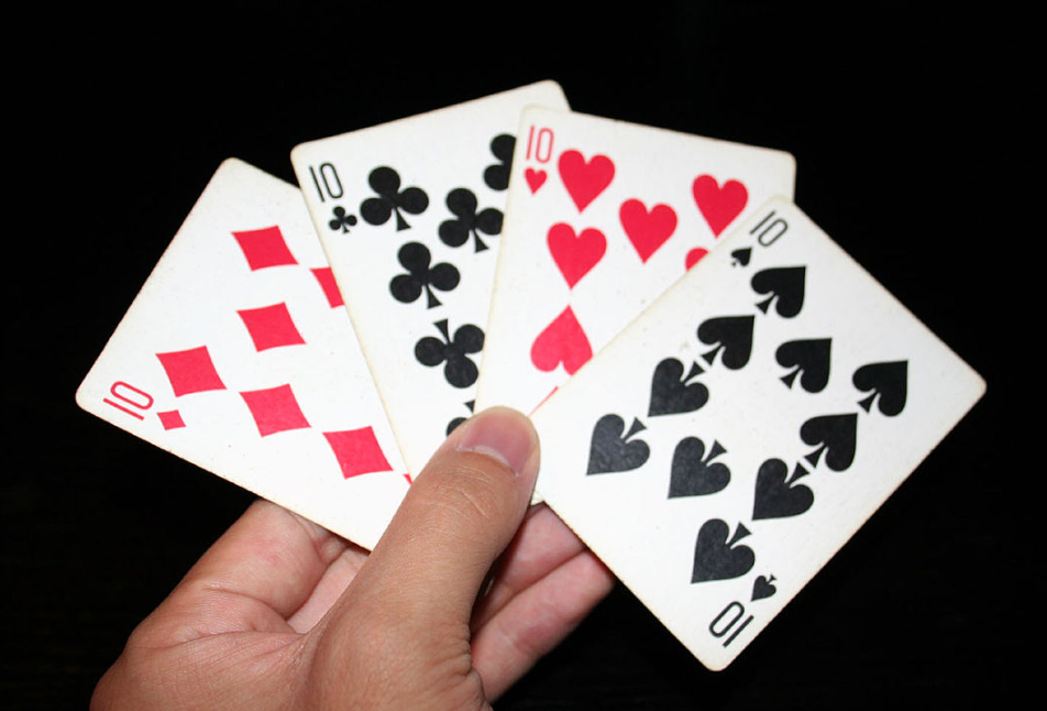 Luật Chơi Sâm Lốc Chi Tiết Từ A-Z